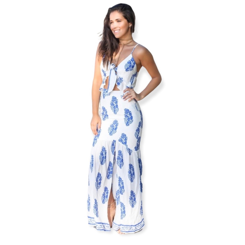White Blue Leaf Print Ruffle Mermaid Maxi Dress